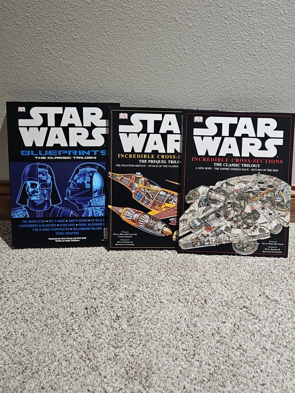 Star Wars: The Complete Vehicle Cross-Sections and Blueprints - Black